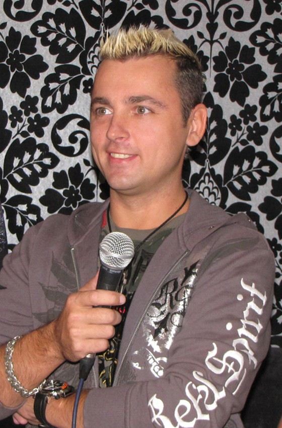 Биография Сергея Аморалова - Российские актеры.