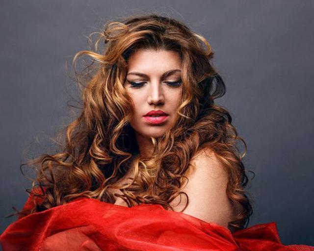 Екатерина Скулкина: фото в купальнике - Трейлеры