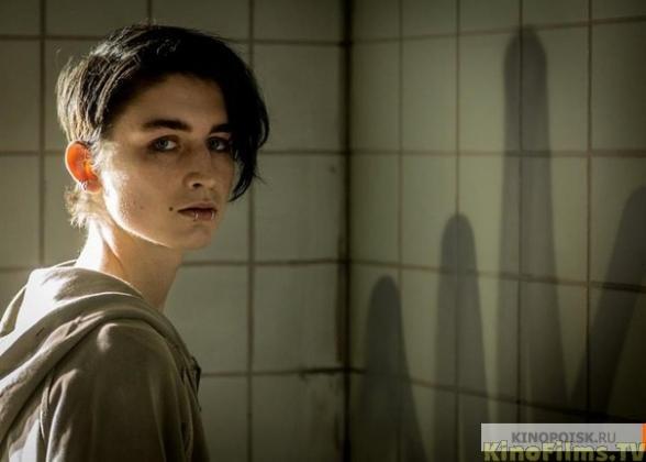 Круг / Cirkeln (2015) - Трейлеры