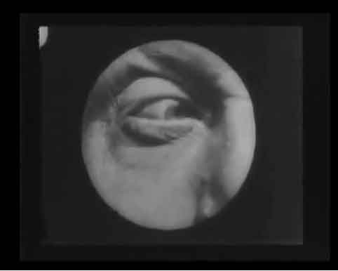 Бабушкина лупа (1900) - Трейлеры