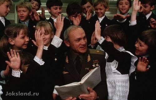 Рожденные в СССР - Трейлеры