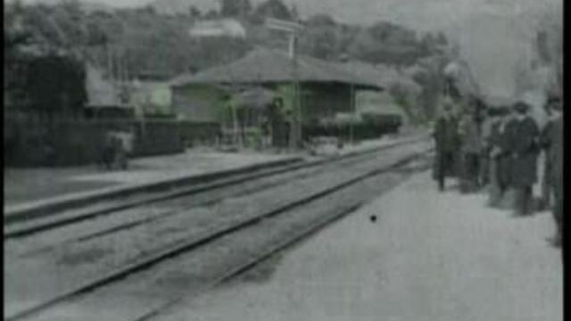 Прибытие поезда на вокзал Ла-Сиоты - Трейлеры