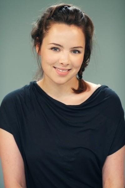 Яна Гурьянова: любимица с "Интернов" - Трейлеры