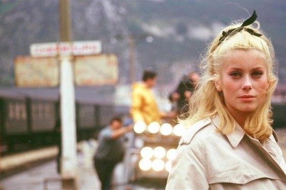 Шербургские зонтики - Трейлеры