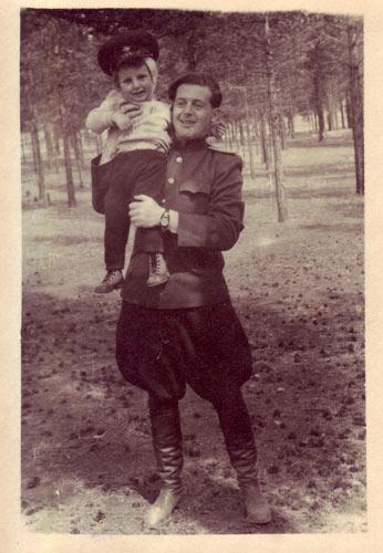 Михаил Иосифович Веллер и Анна гриомати - Биографии