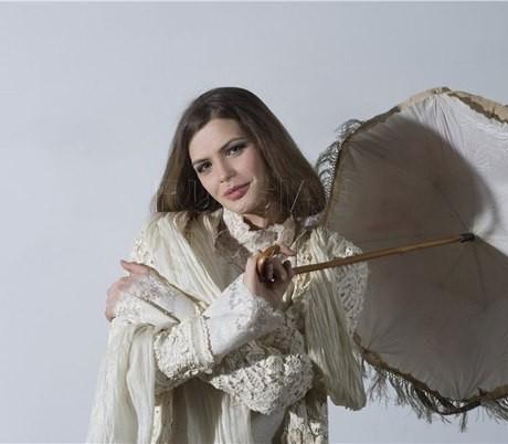 Юлия Галкина - Биографии