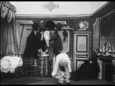 Невозможное раздевание (1900) - Трейлеры