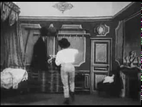 Невозможное раздевание (1900) - Трейлеры