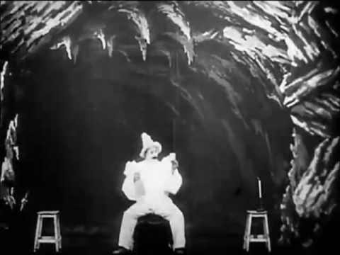 Необыкновенные иллюзии (1901) - Трейлеры