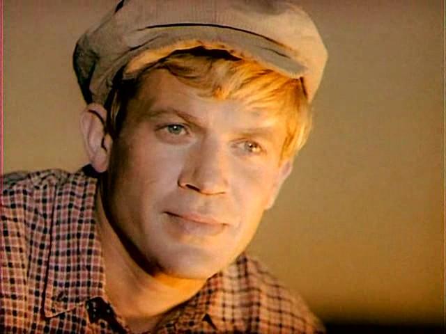 История съемок фильма "Тени исчезают в полдень" - Трейлеры