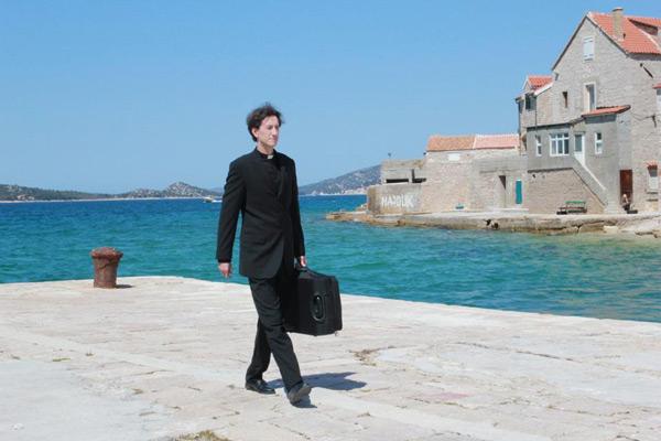 Дети священника / Svecenikova djeca (2013) - Трейлеры