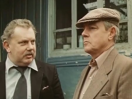 "Колье Шарлотты" - Трейлеры