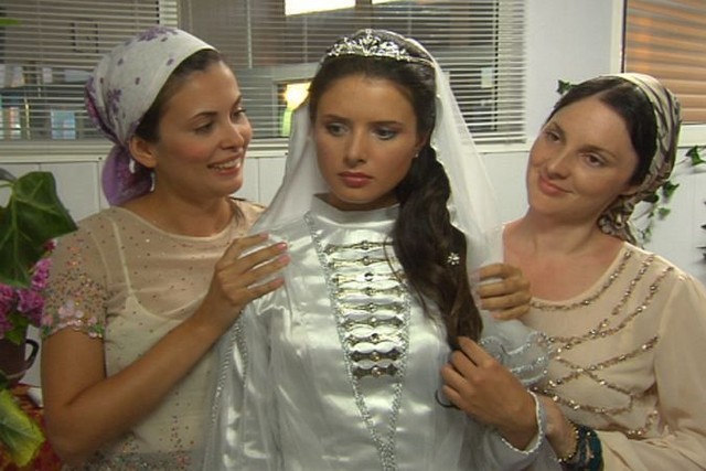 Сериал "Неравный брак" - Трейлеры