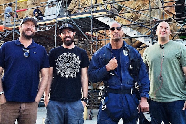 Разлом Сан-Андреас - Трейлеры