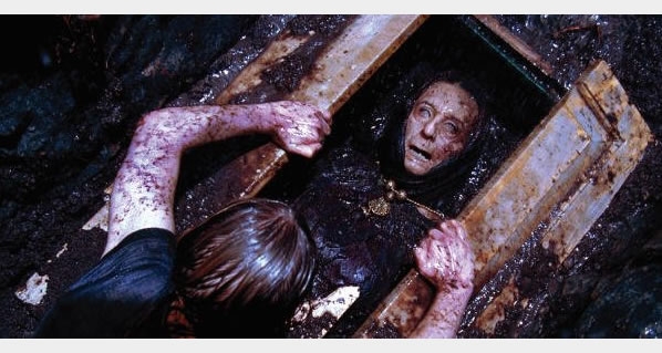 Затащи меня в ад - Трейлеры Затащи меня в ад - Трейлеры