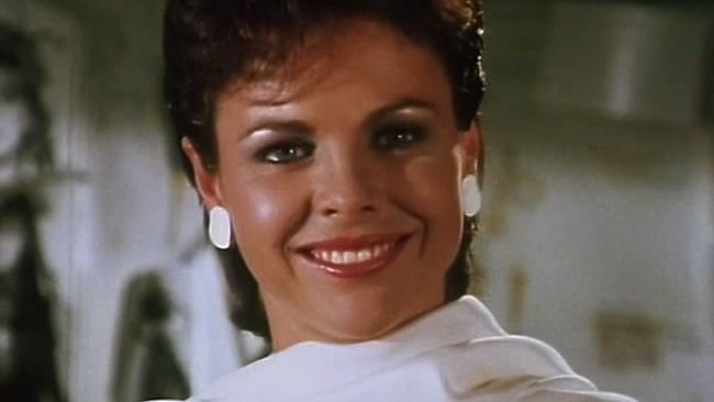 Возвращение в Эдем - Трейлеры Возвращение в Эдем - Трейлеры