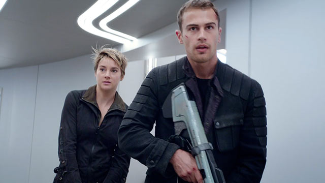 Дивергент, глава 2: Инсургент /Insurgent/ 2015 - Трейлеры
