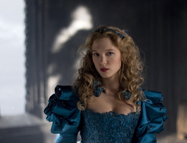 "Красавица и чудовище" - Трейлеры