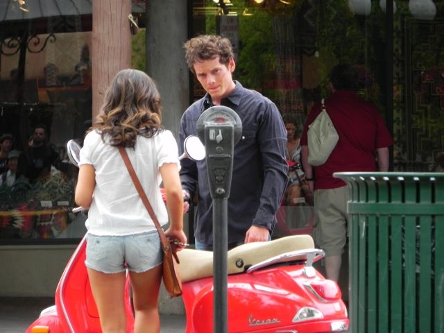 Странный Томас / Odd Thomas (2013) - Трейлеры