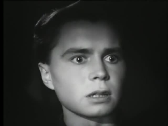 Художественный фильм "Молодая гвардия" - Трейлеры