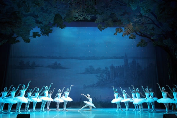 лебединое озеро - Трейлеры лебединое озеро - Трейлеры