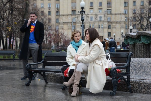 С 8 марта, мужчины (2014) - Трейлеры