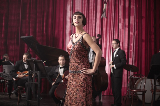 Поводир або Квіти мають очі - Трейлеры