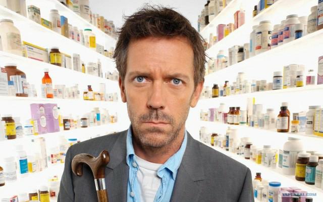 Актёр Хью Лори - Биографии