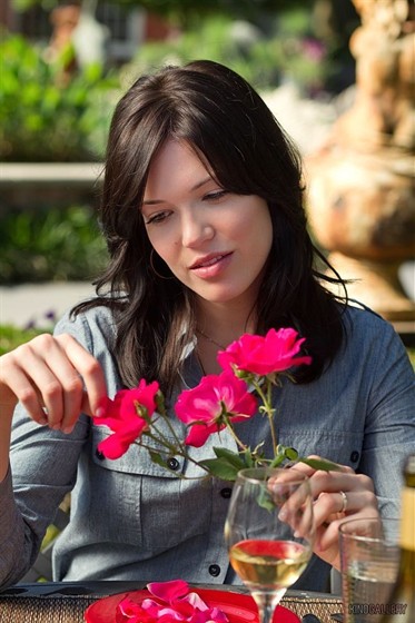 Сначала любовь, потом свадьба - Трейлеры