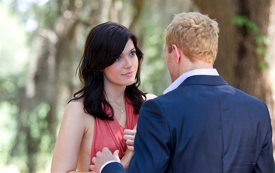 Сначала любовь, потом свадьба - Трейлеры