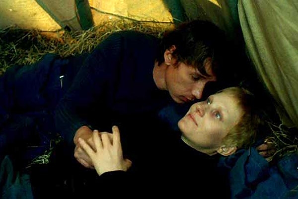 Фильм "Мне не больно" (2006) - Трейлеры Фильм "Мне не больно" (2006) - Трейлеры