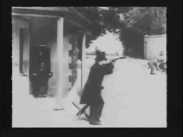 Что видно в телескоп (1900) - Трейлеры