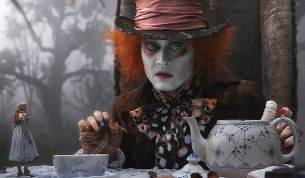 Шляпочник из Алисы в стране чудес!!! - Трейлеры