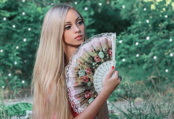 Алина Ковалевская — живая кукла Барби из Украины - Биографии