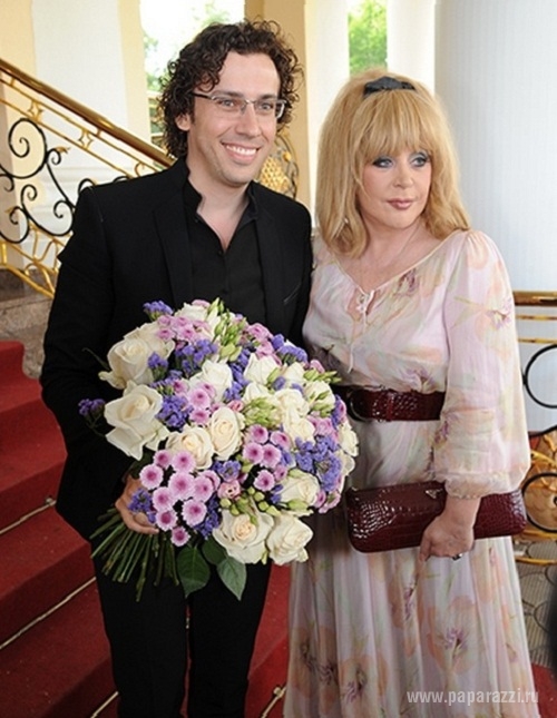 Алла Пугачева певица, музыкальный продюсер - Биографии