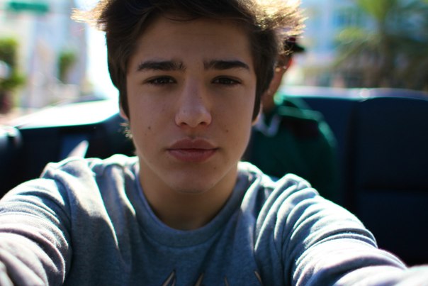 Рома Жёлудь (Керимов) - видеоблоггер - Биографии