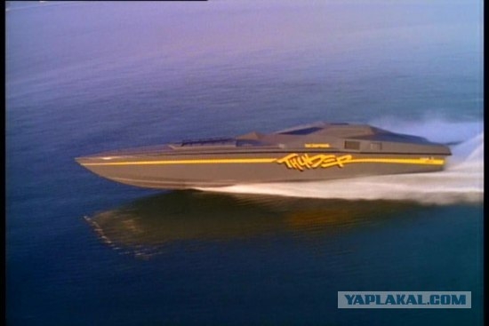 «Гром в раю» (Thunder in Paradise) - Трейлеры