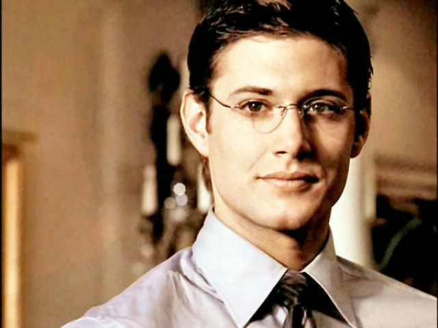 Дженсен Экклз - Биографии Дженсен Экклз - Биографии