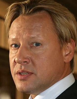 Артист Дмитрий Харатьян - Биографии