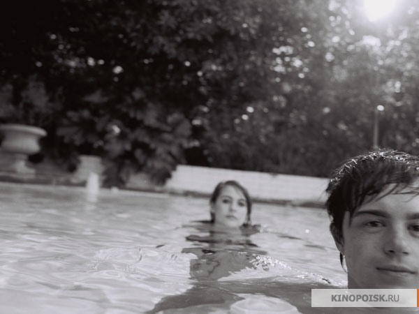 Вечеринка в Саду - Трейлеры