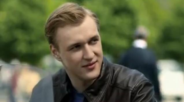 Фильм "Оазис любви" (2012) - Трейлеры