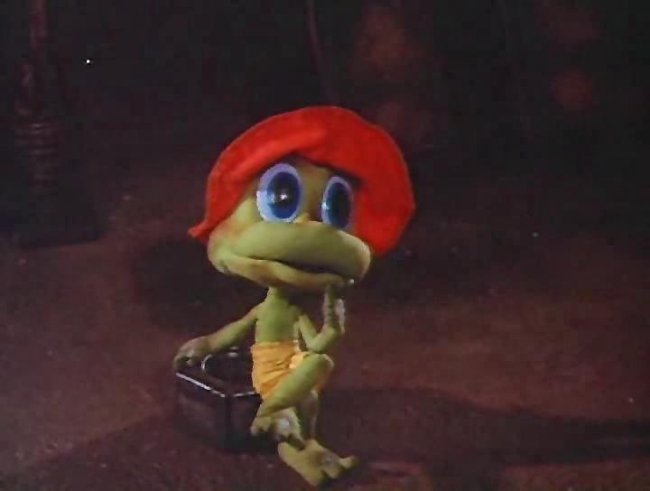 Три лягушонка - Трейлеры