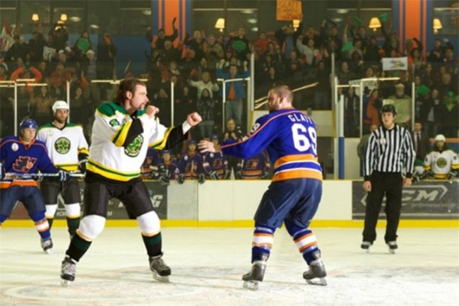 Вышибала (2011) - Трейлеры