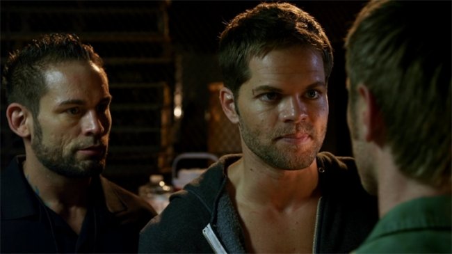 Парень из Филадельфии - Трейлеры