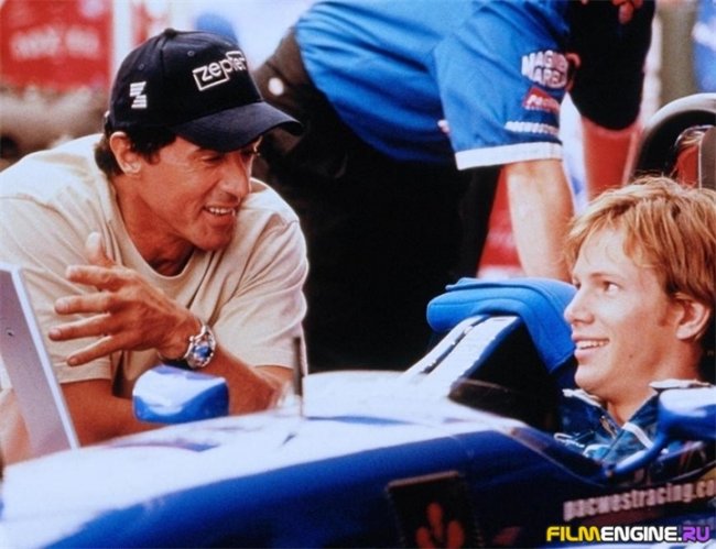 Гонщик (2001) - Трейлеры