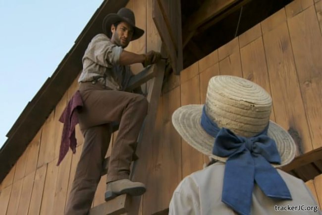 Любовь приходит тихо - Трейлеры