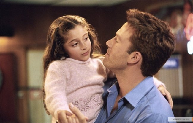 Девушка из Джерси - Трейлеры