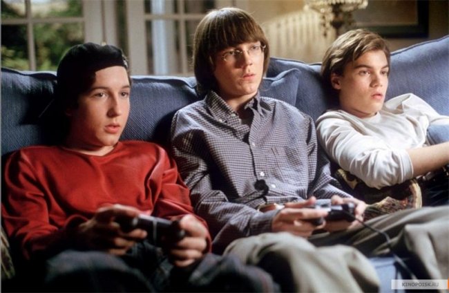 Соседка (2004) - Трейлеры