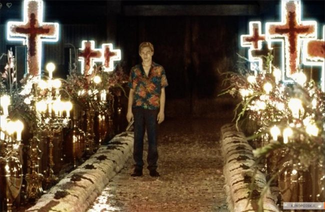 Ромео + Джульетта (1996) - Трейлеры