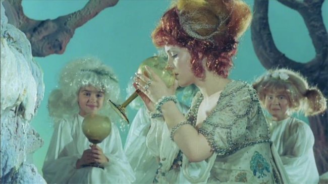 Мария, Мирабела - Трейлеры